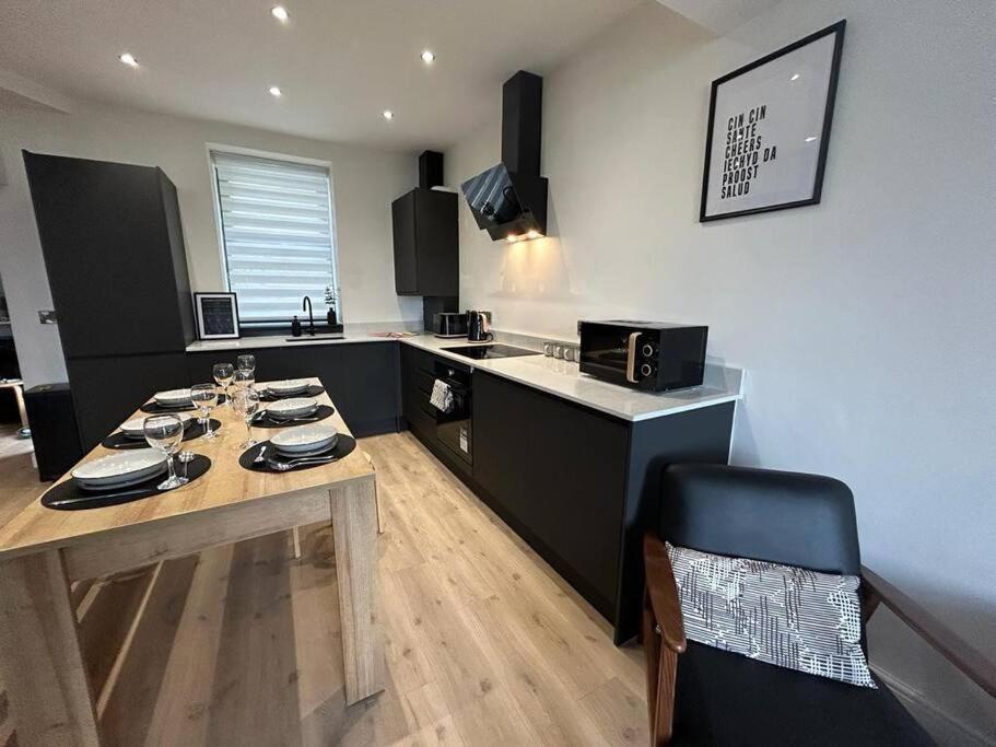 Caernarfon Modern Townhouse Snowdonia Villa Екстериор снимка